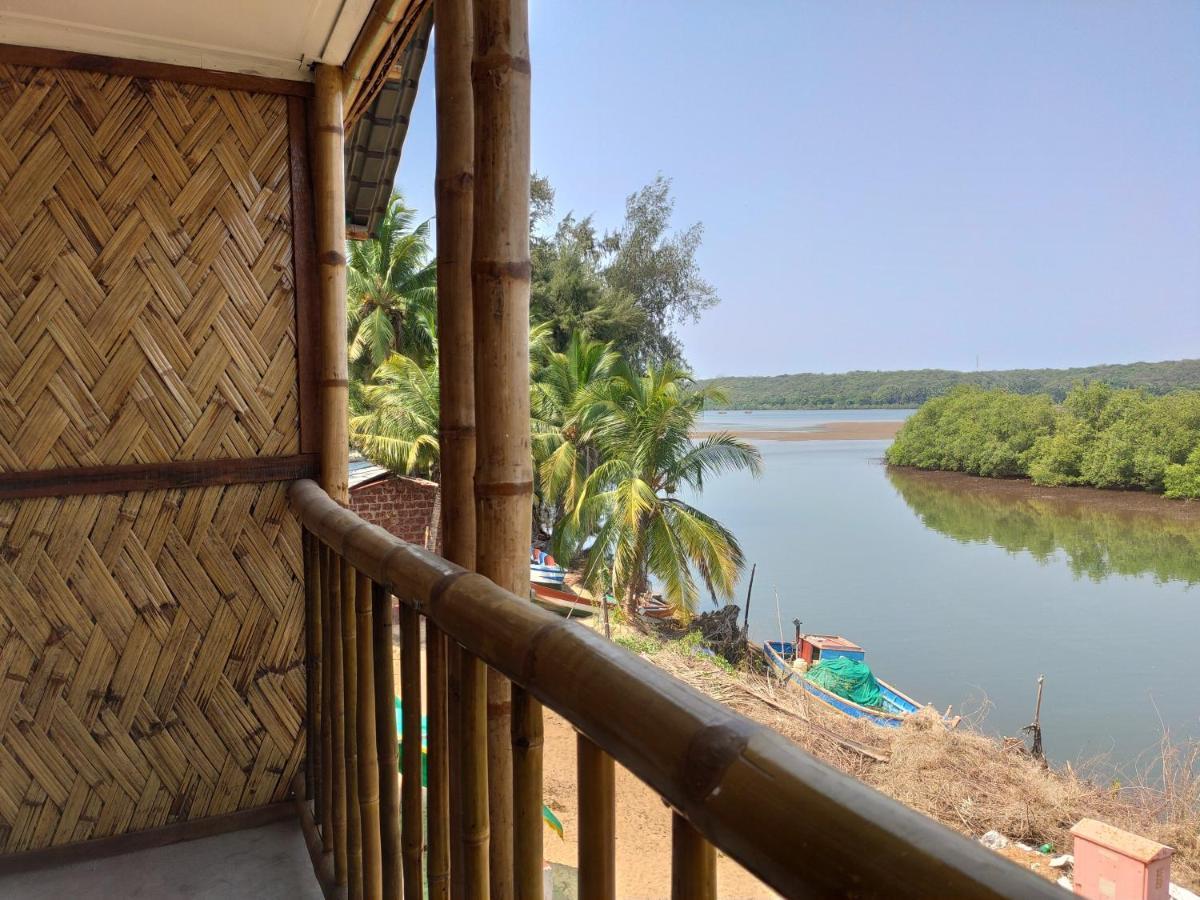 Chivarin Resorts Malvan Bagian luar foto