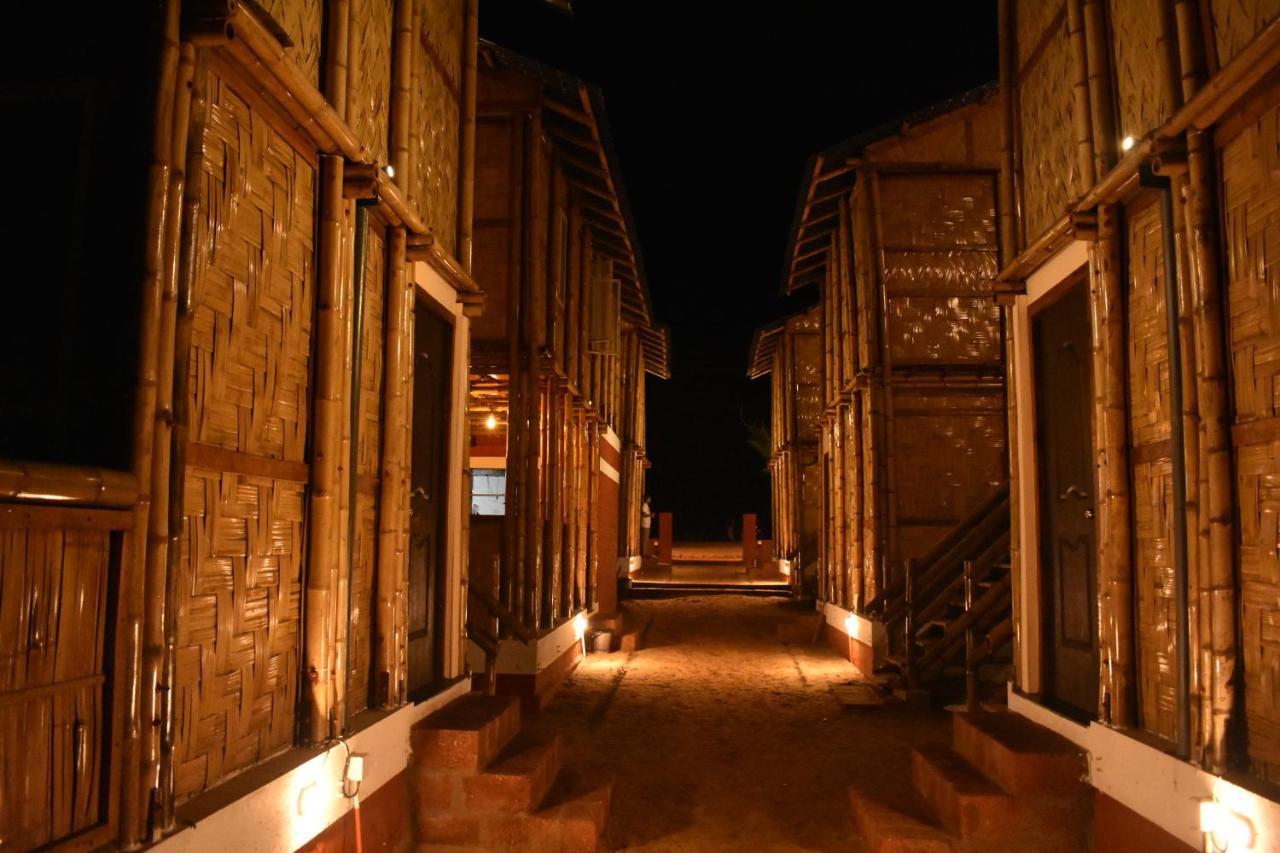 Chivarin Resorts Malvan Bagian luar foto